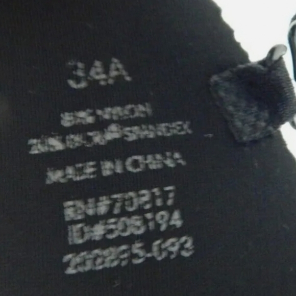 Victoria's Secret Angels Secret Embrace Bra - Picture 2 of 5